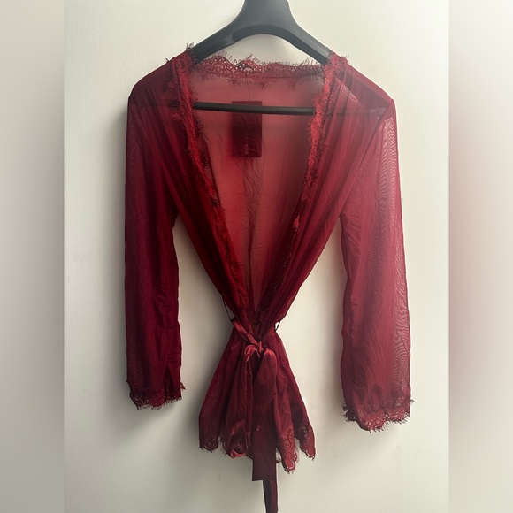 Burgundy Lingerie Robe - Picture 9 of 10